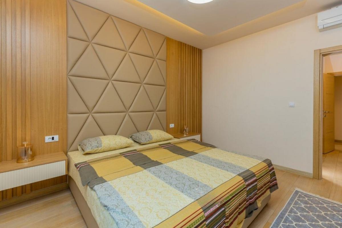 Dvoiposoban stan u Budvi, 96m² 5