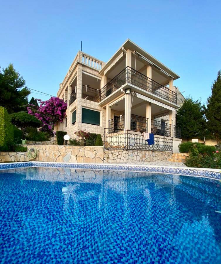 Kuća u Baru, 406m² 7