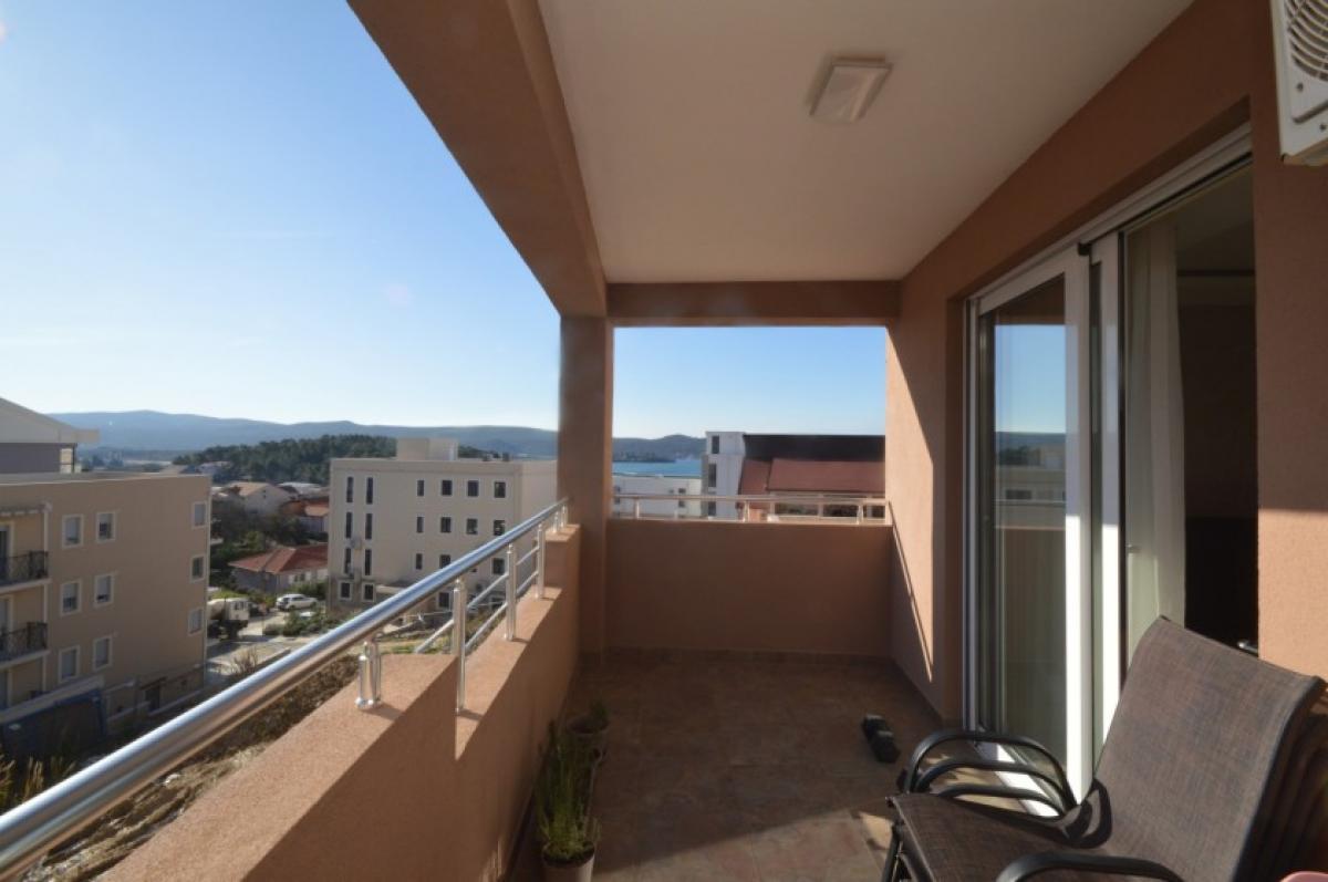 Dvoiposoban stan u Tivtu, 84m²