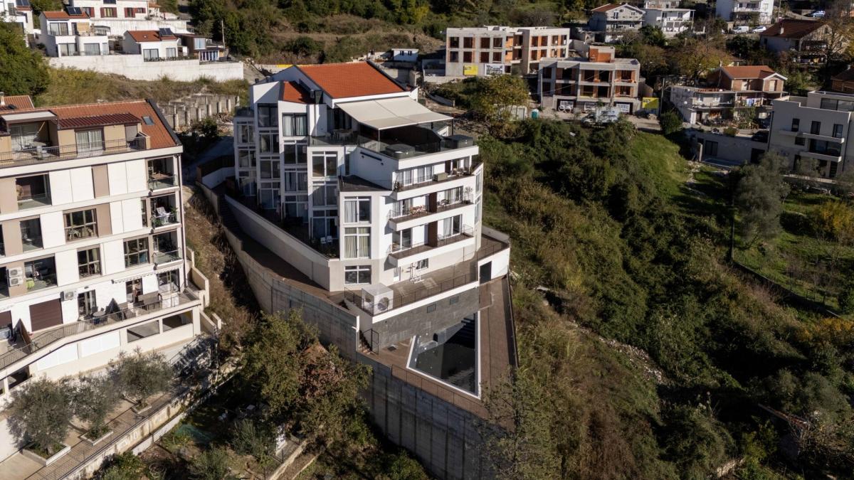 Dvoiposoban stan u Tivtu, 153m²
