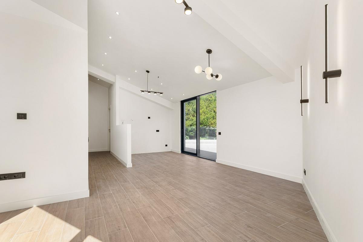 Dvoiposoban stan u Tivtu, 153m² 12