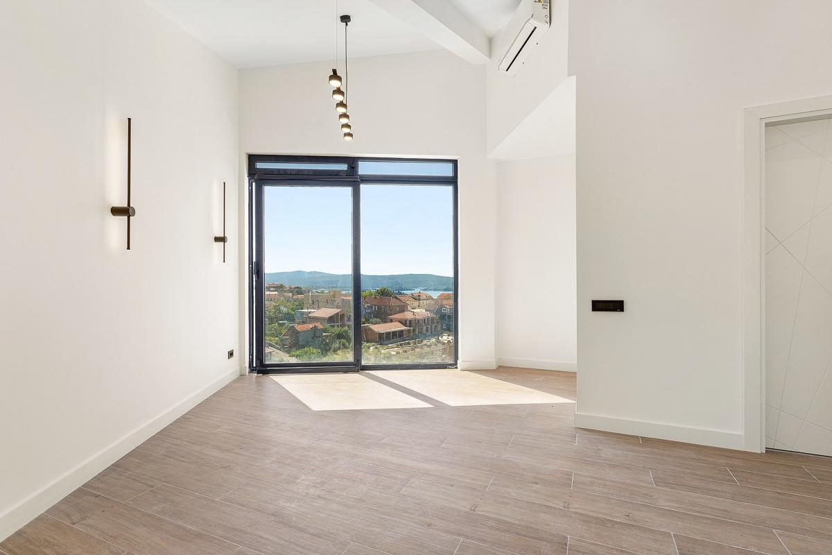 Dvoiposoban stan u Tivtu, 153m² 13