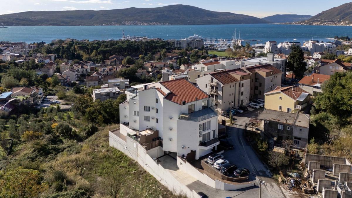 Dvoiposoban stan u Tivtu, 153m² 15