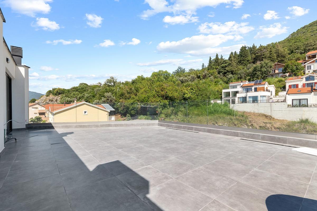 Dvoiposoban stan u Tivtu, 153m² 4