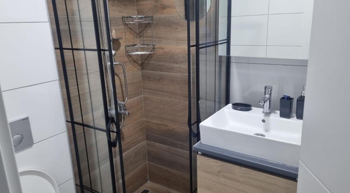 Dvoiposoban stan u Tivtu, 69m² 3