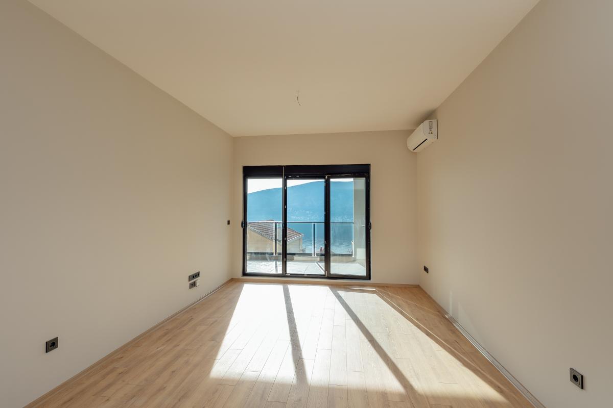 New apartment of 70m2 for sale, Herceg Novi, Topla 10