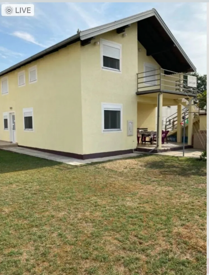 Kuća u Ulcinju, 151m² 2