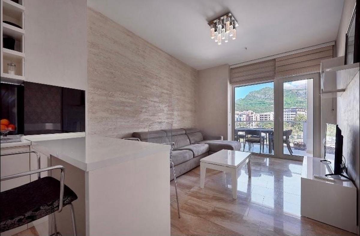 Dvoiposoban stan u Budvi, 127m² 2