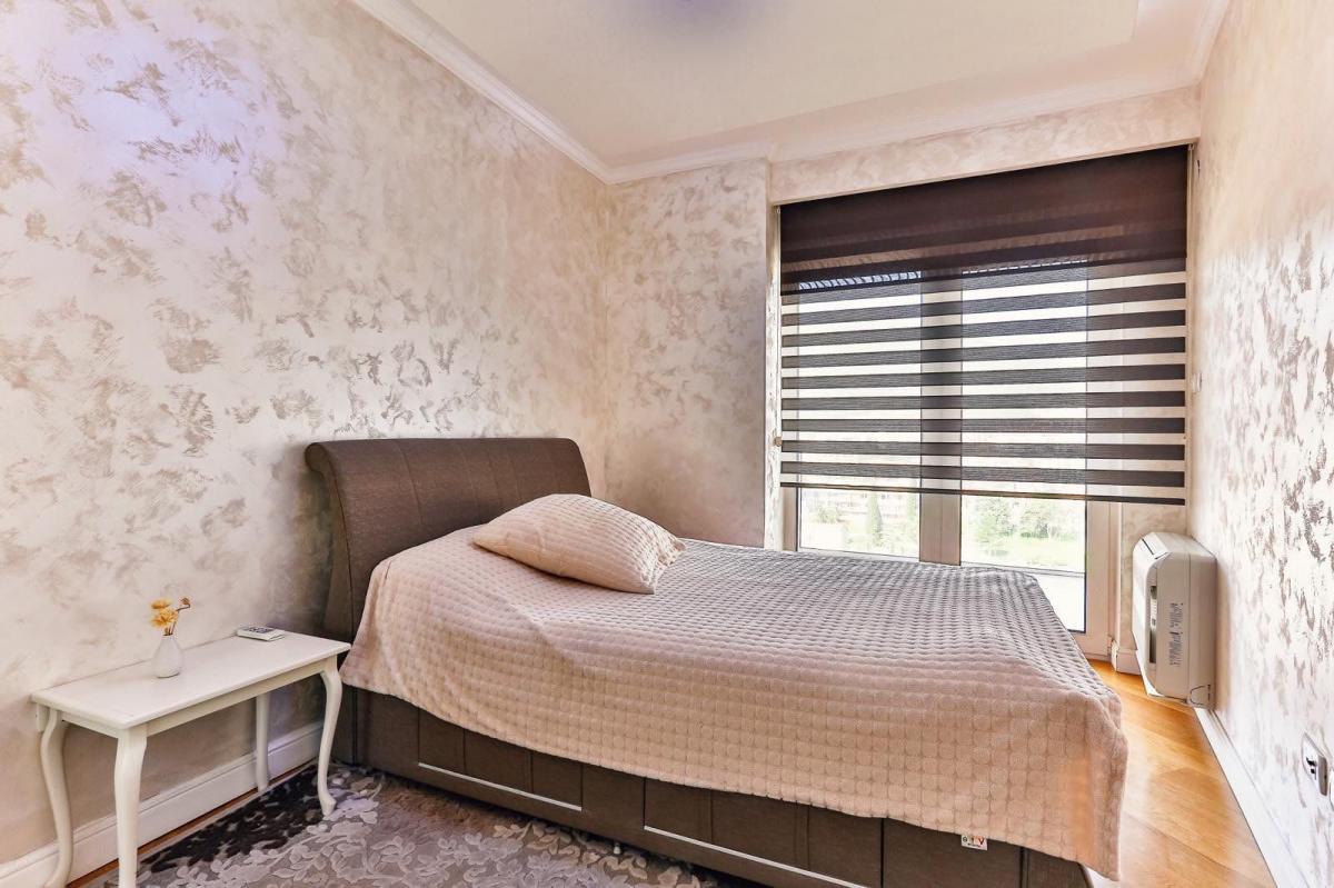 Dvoiposoban stan u Budvi, 127m² 12