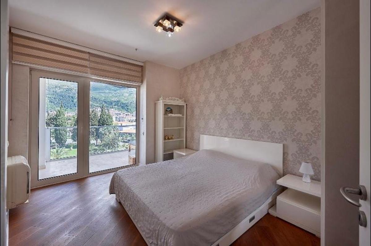 Two-bedroom apartment 63 m2 for sale, Budva 2
