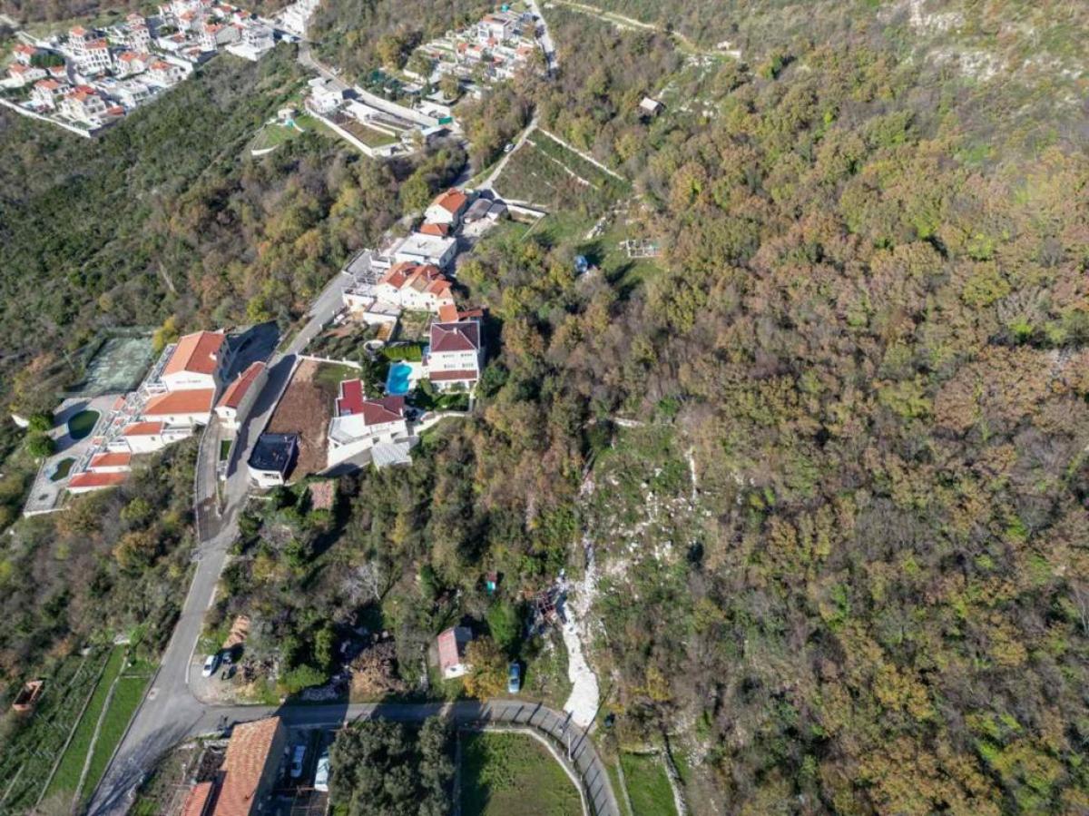 Urbanized land for sale, 2440 m2, Budva, Tudorovići 2