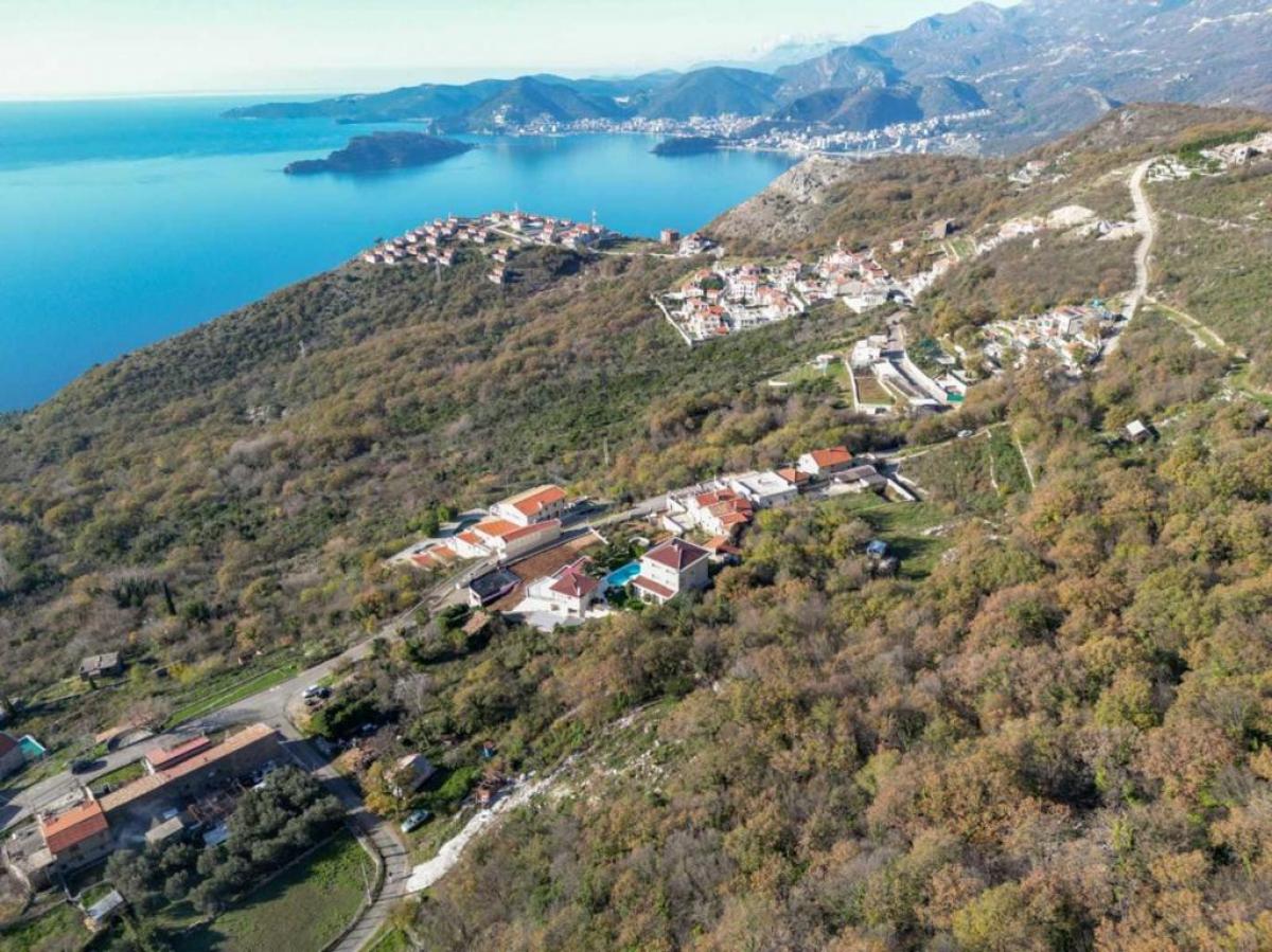 Urbanized land for sale, 2440 m2, Budva, Tudorovići 14