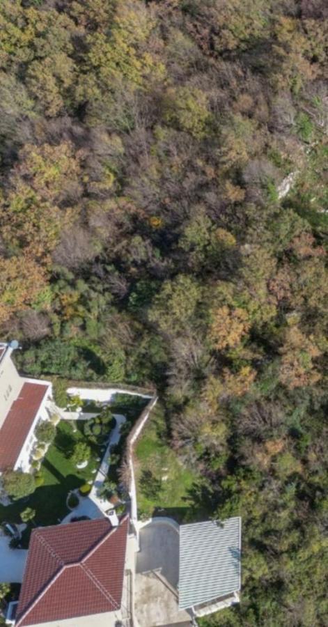Urbanized land for sale, 2440 m2, Budva, Tudorovići 4
