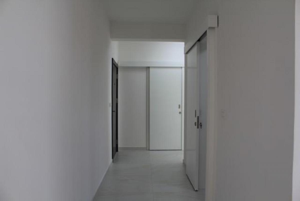 Troiposoban stan u Baru, 241m² 15