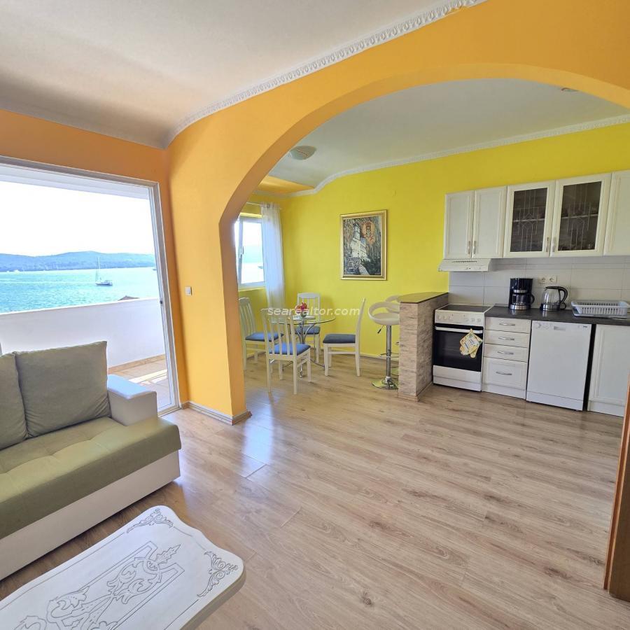 Jednosoban stan u Tivtu, 50m² 2