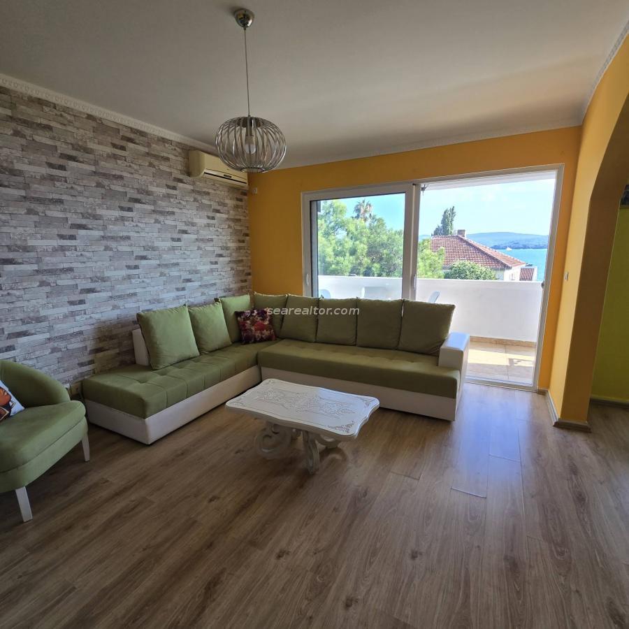 Jednosoban stan u Tivtu, 50m² 3
