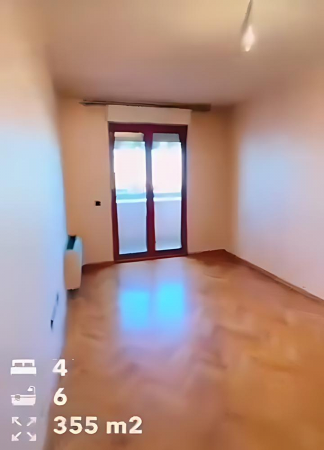 Višesoban stan u Podgorici, 365m² 7