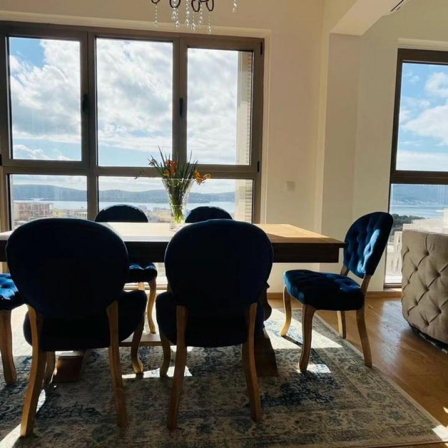 Sale of three-room apartment 120 m2 with sea view, Tivat 9
