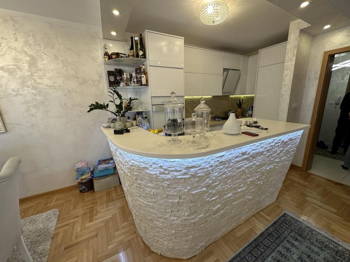 Dvosoban stan u Budvi, 90m² 15