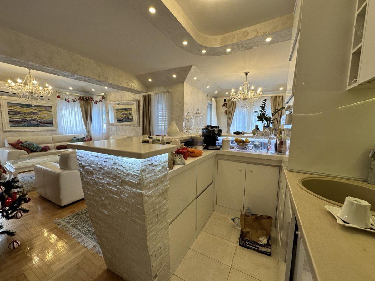 Dvosoban stan u Budvi, 90m² 19
