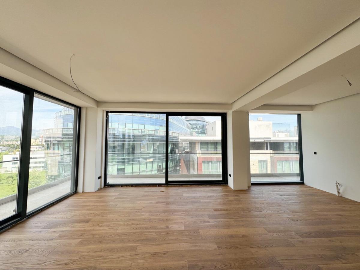 Stan u Podgorici, 174m² 6