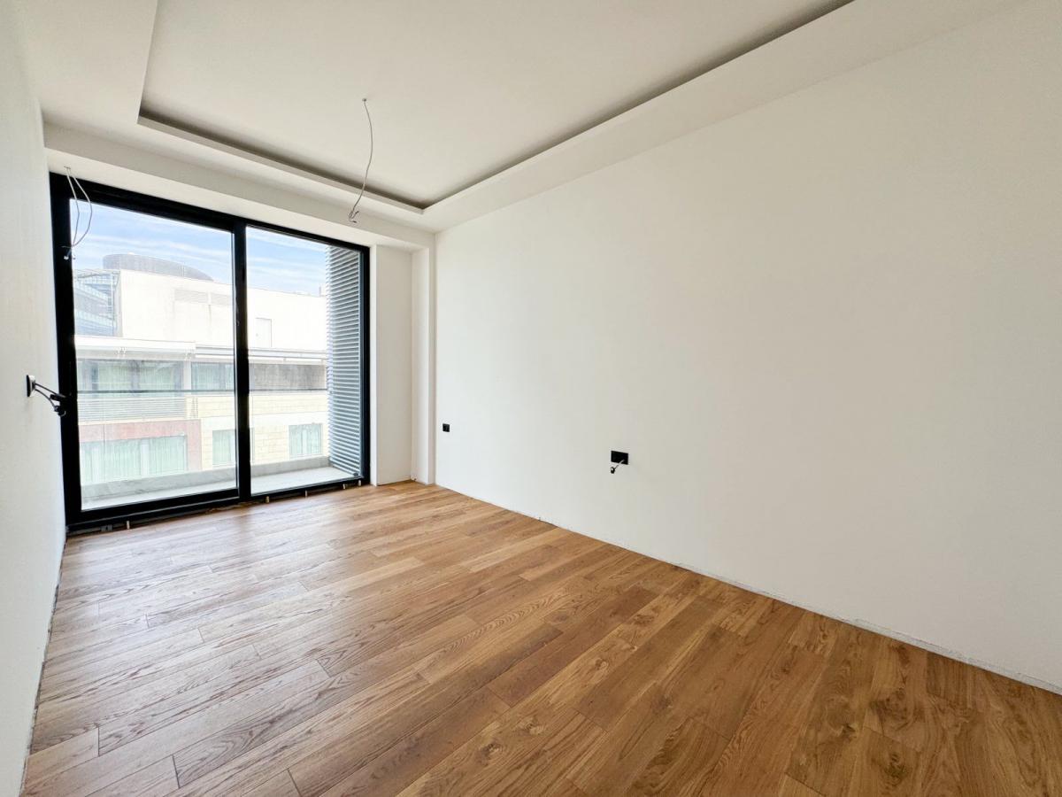 Stan u Podgorici, 174m² 8
