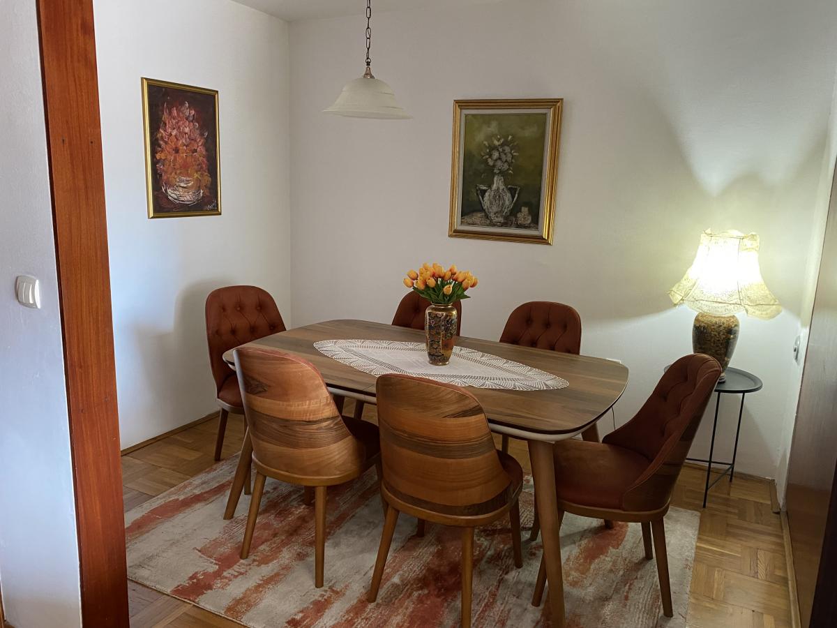 Troiposoban stan u Baru, 104m² 5