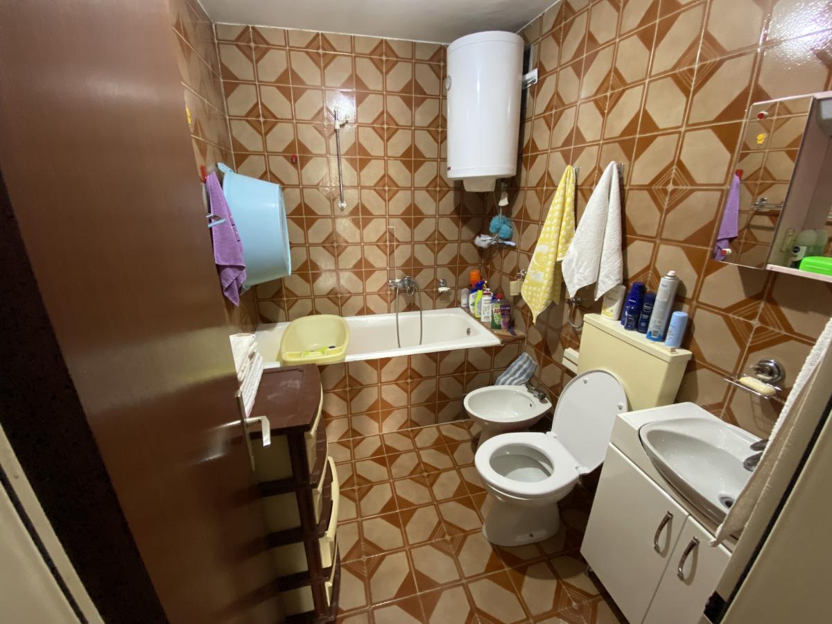 Troiposoban stan u Baru, 104m² 10