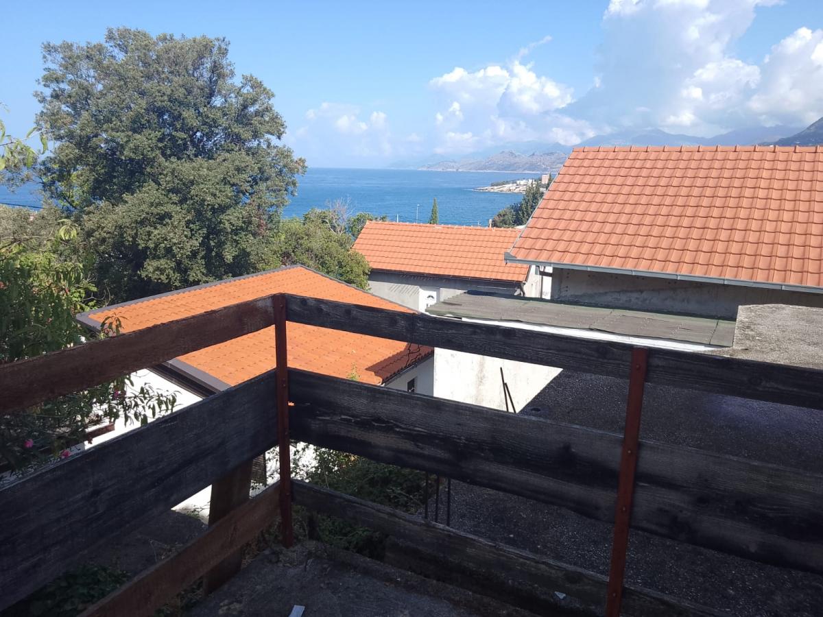 Kuća u Baru, 140m²