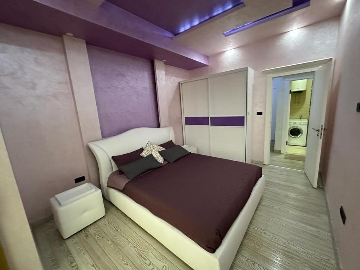 Stan u Budvi, 162m² 35