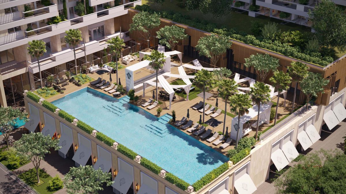 Luxury hotel with 212 residences, 144 rooms, and prime location near beach & city center 6
