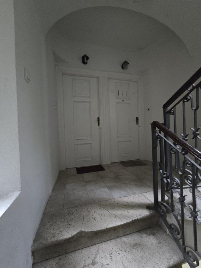 Trosoban stan u Kotoru, 72m² 3