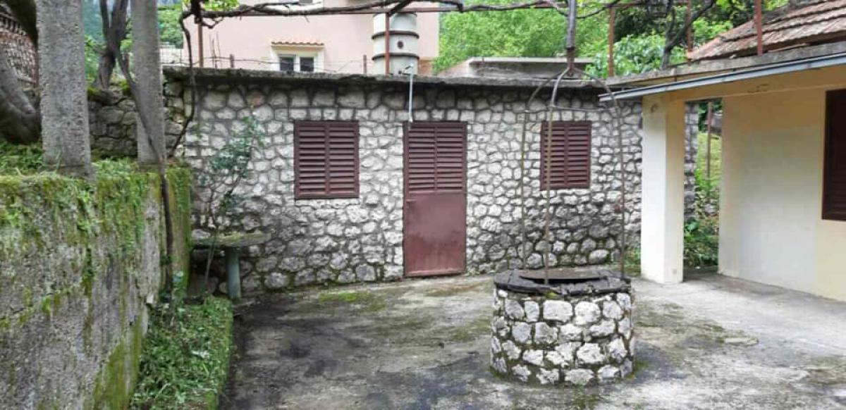 FOR SALE: PLOT WITH OLD HOUSE - KOTOR, MONTENEGRO 3
