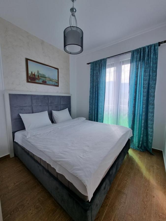 2 bedroom apartment with sea view in Becici, 70m2 6