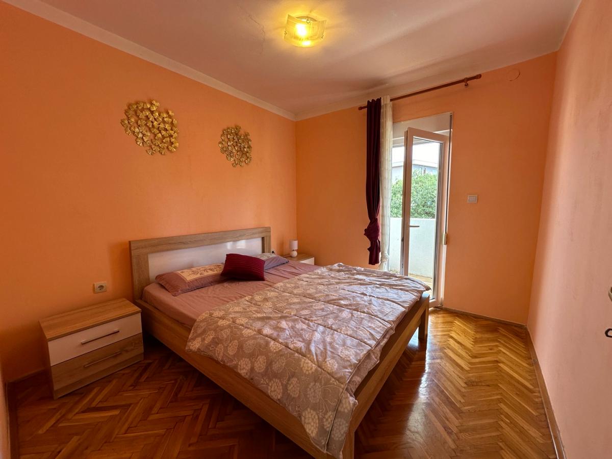 2 bedroom apartment for sale in Budva near the Monastery 6