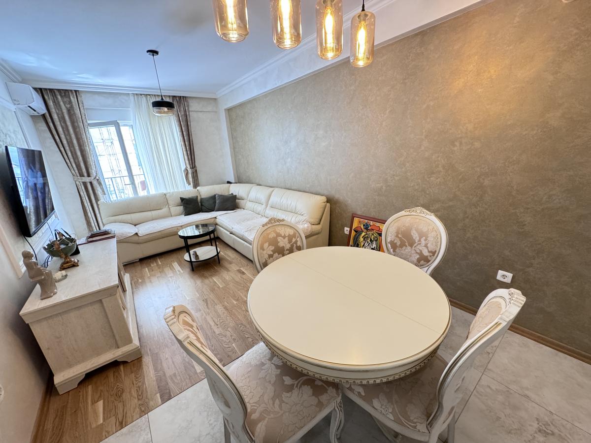 Apartment with 2 bedrooms with mountain views 2