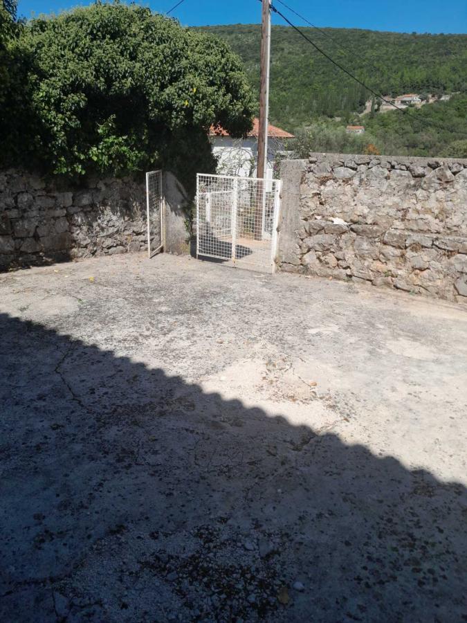 Big land with two stone houses 3