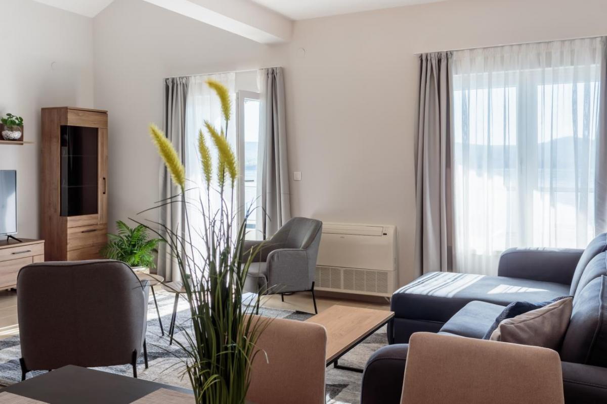 Trosoban stan u Tivtu, 150m² 3