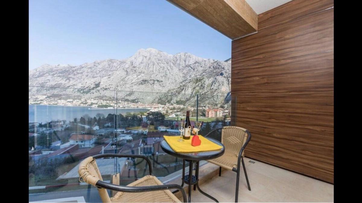 Dvosoban stan u Kotoru, 82m² 11