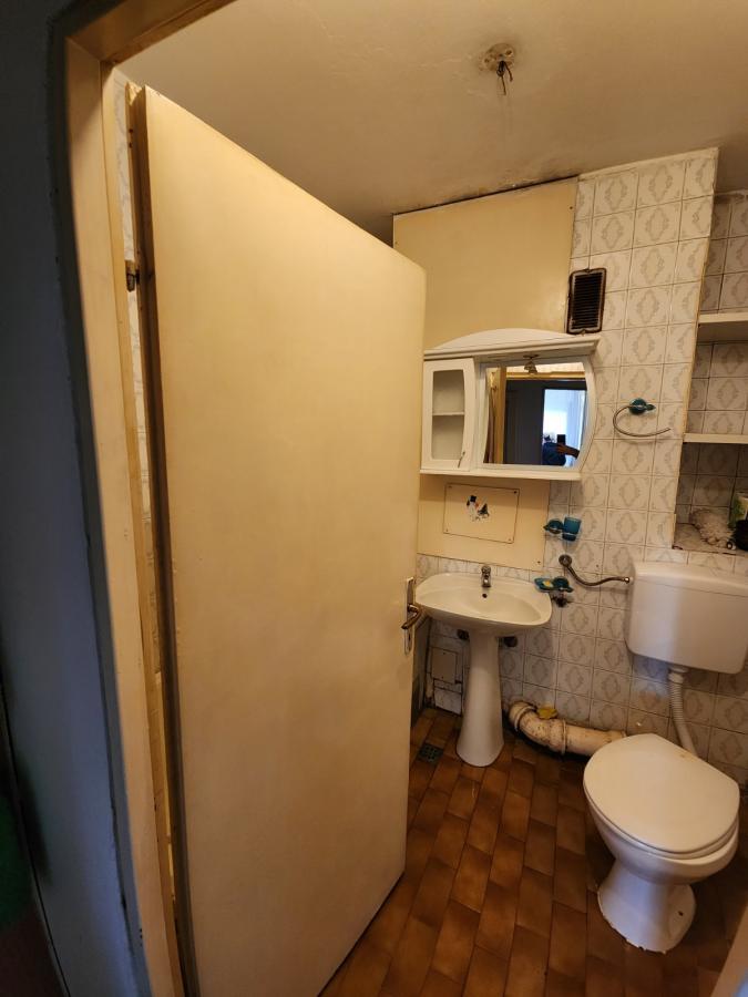 Dvosoban stan u Baru, 60m² 13