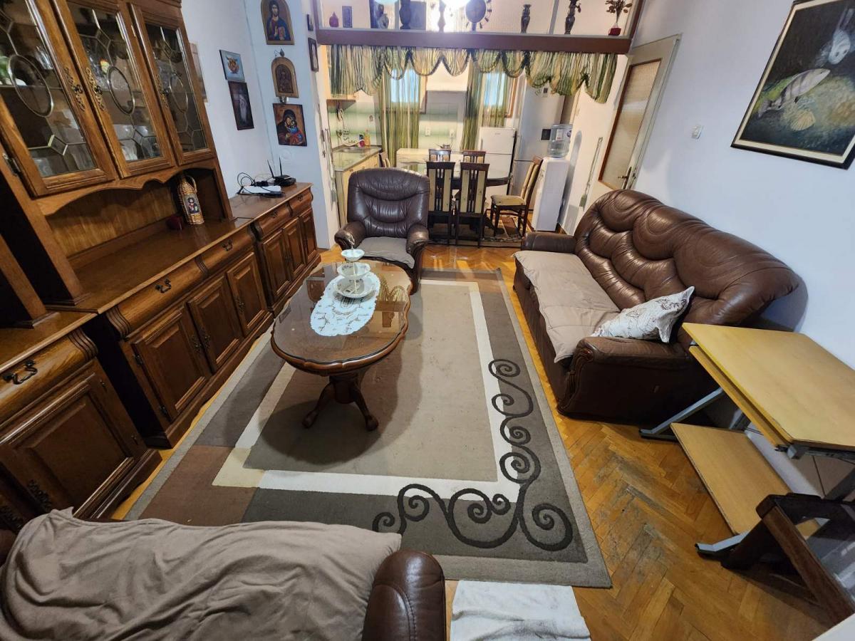 Dvosoban stan u Baru, 60m² 4