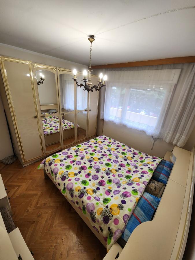 Dvosoban stan u Baru, 60m² 10