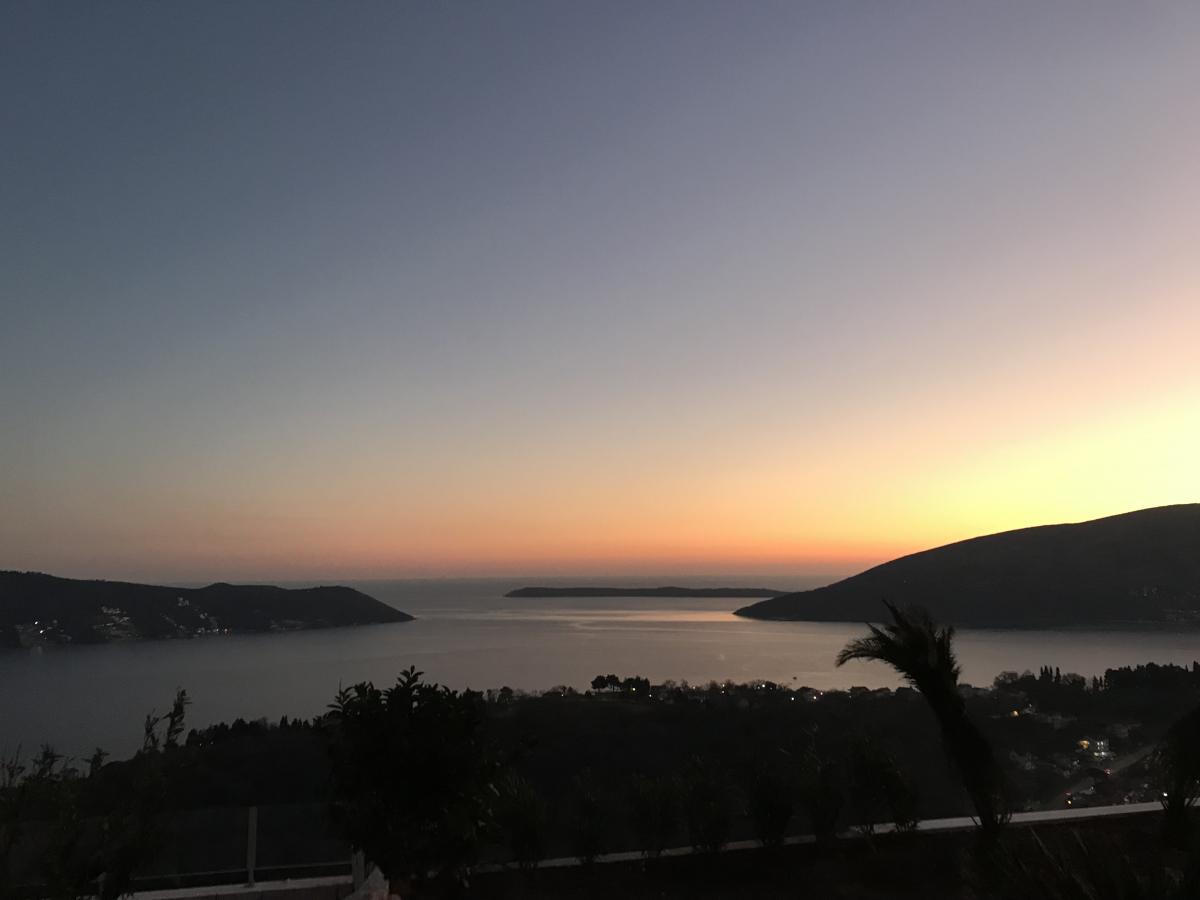 Luxurious 4-Bedroom Villa with Panoramic Terrace in Herceg Novi, Podi 22