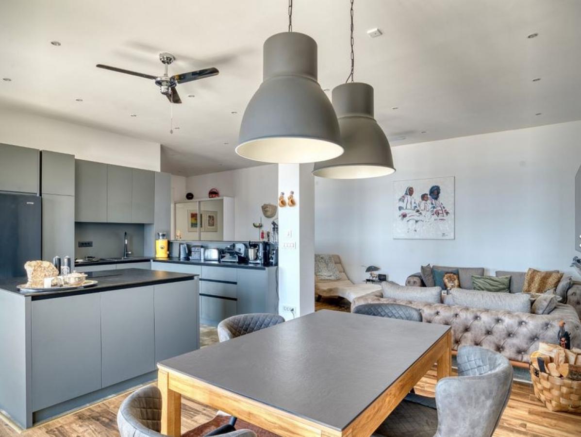 Luxurious 4-Bedroom Villa with Panoramic Terrace in Herceg Novi, Podi 7