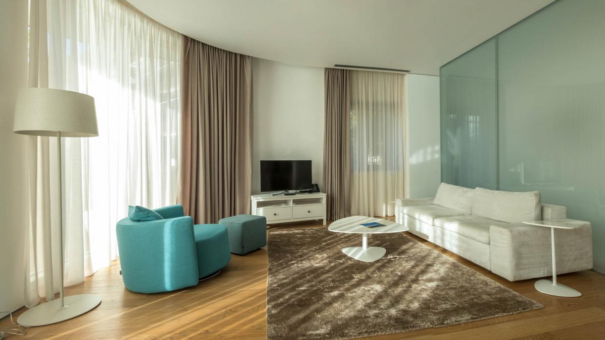 Jednosoban stan u Budvi, 95m² 3