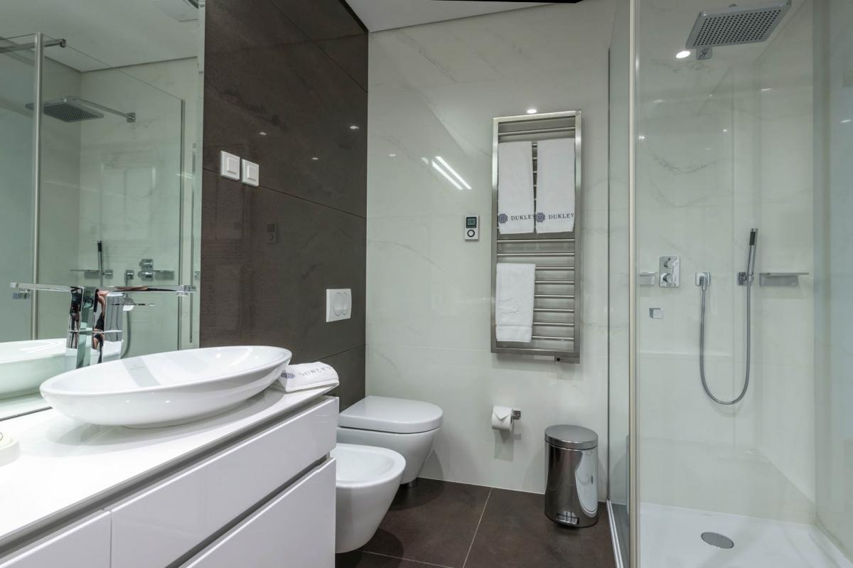 Jednosoban stan u Budvi, 95m² 9