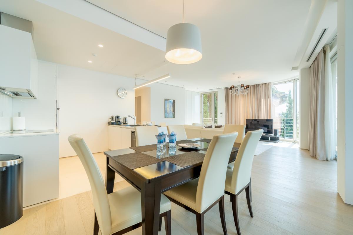 Dvosoban stan u Budvi, 146m² 12