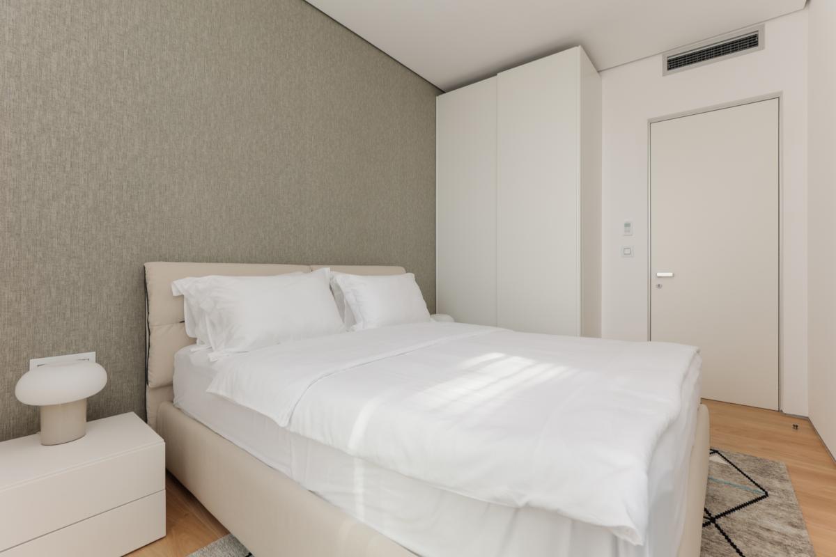 Trosoban stan u Budvi, 214m² 12