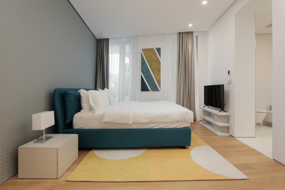 Trosoban stan u Budvi, 214m² 7