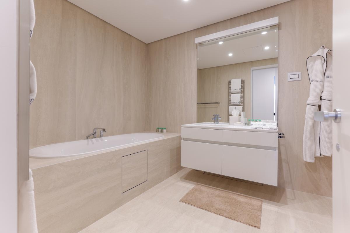 Trosoban stan u Budvi, 214m² 9